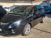 Usata Opel Zafira Tourer Cosmo 130 CV (95 kW) 2013 Grigio Monovolume