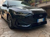 Usata Ford Focus ST-Line 120 CV (88 kW) 2022 Nero Utilitaria