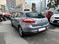 Usata Renault Mégane Dynamique 110 CV (80 kW) 2009 Grigio Berlina