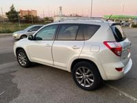 Usata Toyota RAV4 149 CV (109 kW) 2012 Bianco SUV