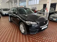Usata Jaguar F-Pace Portfolio 180 CV (132 kW) 2019 Nero SUV