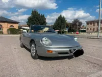 Usata Alfa Romeo Spider 117 CV (86 kW) 1992 Grigio Cabrio