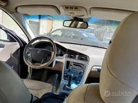 Usata Volvo XC70 185 CV (136 kW) 2007 Nero Station wagon