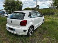 Begagnad VW Polo Comfortline 90 HK (66 kW) 2012 Vit Halvkombi