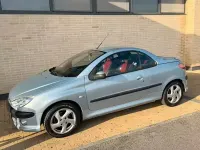 Usata Peugeot 206 CC 109 CV (80 kW) 2003 Cabrio