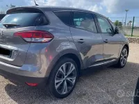 Usata Renault Scénic III Intens 110 CV (80 kW) 2017 Grigio Monovolume