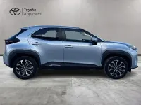 Usata Toyota Yaris Cross Trend 116 CV (85 kW) 2022 Argento SUV