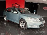 Usata Skoda Octavia Style 140 CV (102 kW) 2013 Grigio Station wagon