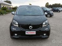 Begagnad Smart ForFour Passion 71 HK (52 kW) 2019 Svart Halvkombi