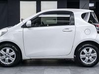Usata Toyota iQ 68 CV (50 kW) 2009 Bianco metall perlato Utilitaria