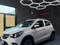 Usata Opel Karl Rocks 73 CV (53 kW) 2018 Bianco Utilitaria