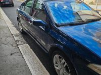 Usata Renault Laguna II 120 CV (88 kW) 2002 Blu Berlina