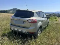 Usata Ford Kuga 136 CV (100 kW) 2008 Verde SUV