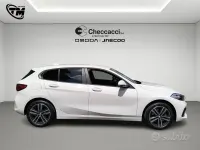 Usata BMW 116 Advantage 109 CV (80 kW) 2022 Bianco Utilitaria