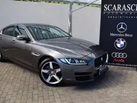 Usata Jaguar XE Prestige 180 CV (132 kW) 2015 Grigio Berlina