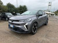 Usata Renault Captur Techno 145 CV (106 kW) 2024 Grigio SUV