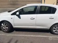 Usata Opel Corsa 85 CV (62 kW) 2011 Bianco Utilitaria