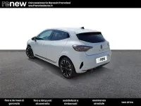 Usata Renault Clio Techno 101 CV (74 kW) 2025 Bianco Utilitaria