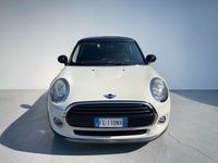 Usata Mini Cooper D Hype 116 CV (85 kW) 2016 Beige Utilitaria