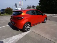 Usata Renault Clio Equilibre 67 CV (49 kW) 2023 Arancio metallizzato Utilitaria