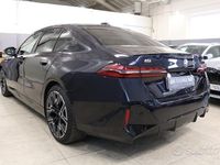 Usata BMW i5 M Sport 442 kW (601 CV) 2024 Blu Berlina