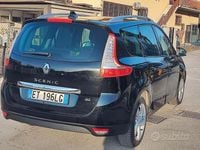 Usata Renault Scénic III 110 CV (80 kW) 2013 Nero Monovolume