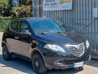Usata Lancia Ypsilon Silver 80 CV (58 kW) 2013 Nero Utilitaria
