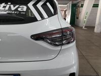 Occasion Renault Clio V Techno 90 ch (66 kW) 2024 Blanc Citadine