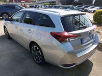 Usata Toyota Auris Hybrid Executive 99 CV (72 kW) 2016 Argento Station wagon
