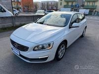 Usata Volvo V60 115 CV (84 kW) 2014 Bianco Station wagon