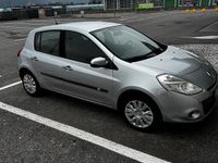 Usata Renault Clio III 85 CV (62 kW) 2010 Grigio Berlina