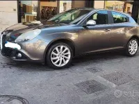 Usata Alfa Romeo Giulietta 109 CV (80 kW) 2014 Grigio Utilitaria