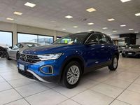 Usata VW T-Roc Life 150 CV (110 kW) 2023 Blu/azzurro SUV