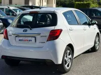 Usata Toyota Yaris Hybrid 75 CV (55 kW) 2016 Bianco Berlina