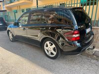 Usata Mercedes ML320 224 CV (164 kW) 2006 Nero SUV