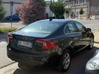 Usata Volvo S60 Momentum 115 CV (84 kW) 2011 Nero Berlina