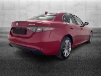 Usata Alfa Romeo Giulia 280 CV (205 kW) 2023 Rosso Berlina