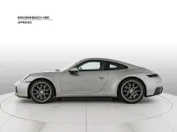 Usata Porsche 911 394 CV (289 kW) 2024 U2 argento gt metallizzato Coupé