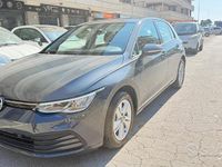 Usata VW Golf VIII Life 116 CV (85 kW) 2023 Grigio Berlina