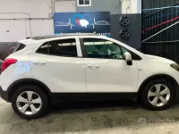 Usata Opel Mokka 140 CV (102 kW) 2015 Bianco SUV