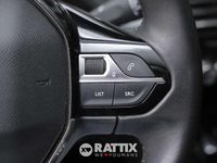 Usata Peugeot 2008 Allure 101 CV (74 kW) 2023 Orange fusion SUV