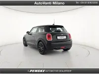Usata Mini ONE 102 CV (75 kW) 2018 Nero Utilitaria