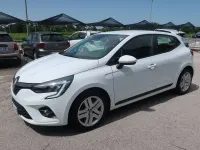 Usata Renault Clio V Business 91 CV (66 kW) 2022 Bianco pastello Berlina