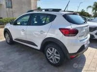 Usata Dacia Sandero Expression 101 CV (74 kW) 2023 Bianco Berlina
