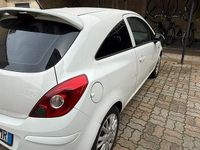 Occasion Opel Corsa 80 ch (58 kW) 2010 Blanc Citadine