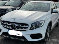 Usata Mercedes GLA200 136 CV (100 kW) 2018 Bianco SUV