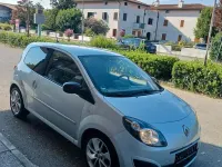 Usata Renault Twingo Dynamique 75 CV (55 kW) 2011 Grigio Utilitaria