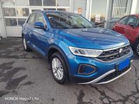 Usata VW T-Roc Life 110 CV (80 kW) 2023 Blu SUV