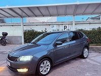 Usata Skoda Rapid Ambition 105 CV (77 kW) 2014 Grigio Utilitaria