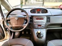 Usata Lancia Musa S 95 CV (69 kW) 2011 Oro Monovolume